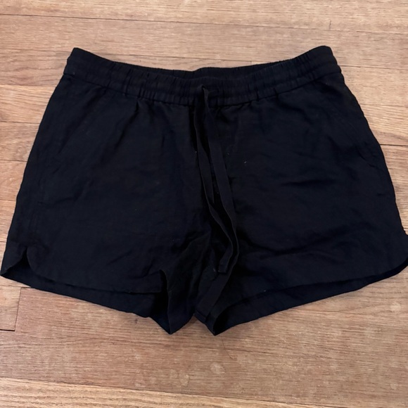 J. Crew black elastic waist drawstring athletic running short shorts size S
b74 - Picture 1 of 4